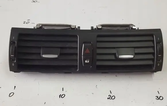 BMW X5 E70 Dash center air vent grill 6958654