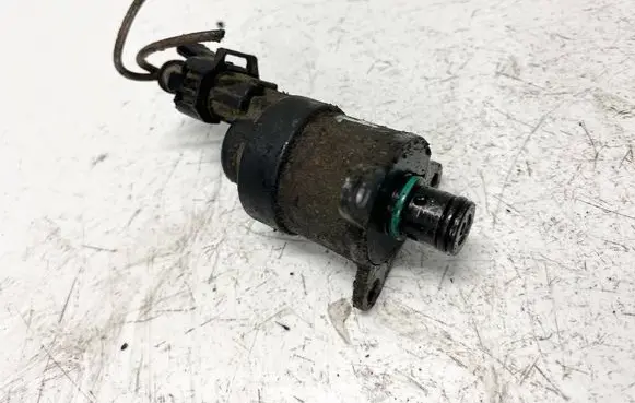 Chrysler Grand Voyager IV Fuel pressure sensor 0928400584