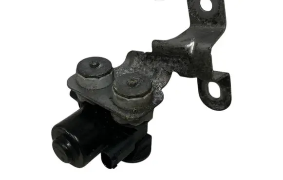 BMW X5 F15 Coolant heater control valve 8517589