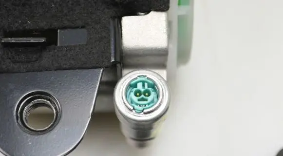 Opel Mokka Front seatbelt 95403054