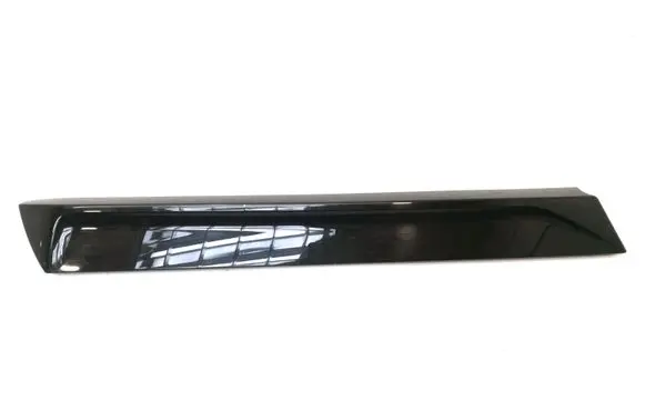 Tailgate/trunk spoiler
