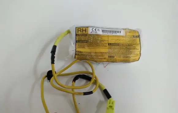 Lexus CT 200H Seat airbag 0589P1000082