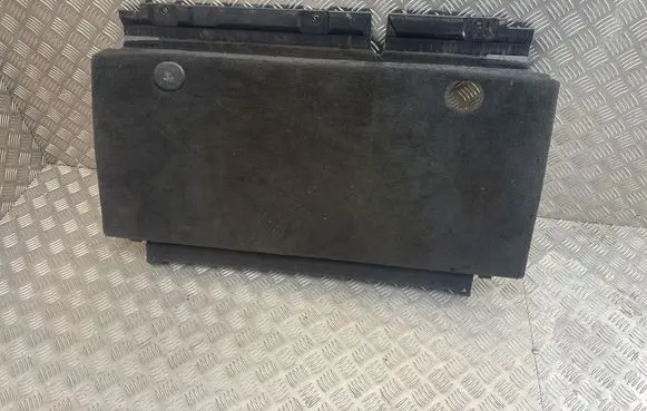 BMW 3 E90 E91 Trunk/boot floor carpet liner 7068883 52107010