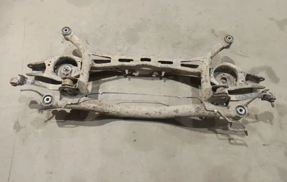Volkswagen PASSAT B6 Rear subframe 