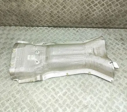 BMW X7 G07 Heat shield in engine bay 9477794