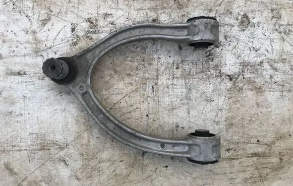 Mercedes-Benz C W205 Front upper control arm/wishbone A2053305501