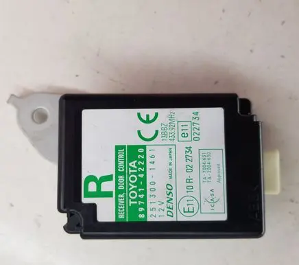 Toyota RAV 4 (XA30) Door central lock control unit/module 8974142220