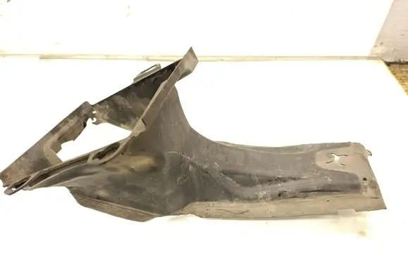 Audi A6 S6 C6 4F Air intake duct part 4F0145334