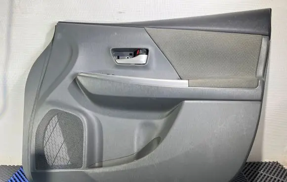 Front door card panel trim