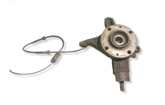 Citroen C4 I Picasso Front wheel hub 