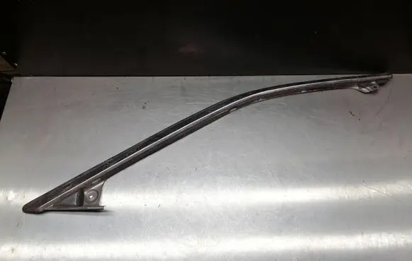 Nissan 240ZX, 280ZX, 300ZX Rear side glass trim 