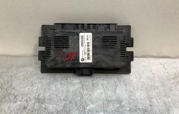 BMW 3 E92 E93 Light module LCM 9241004 E87E92E93AHL 5324848G3