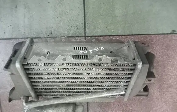 Opel Vectra B Intercooler radiator 0000