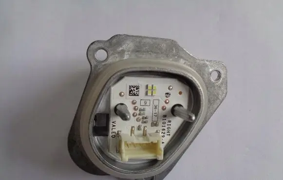 Volkswagen Arteon LED ballast control module 90118048