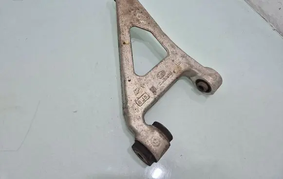 Subaru Outback (BT) Rear upper control arm/wishbone 