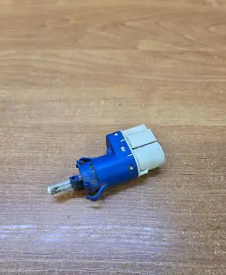 Volvo XC60 Brake pedal sensor switch 3M5T9C872AC