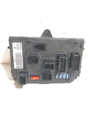 Peugeot 407 Fuse module 9656148080