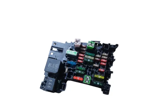 Skoda Octavia Mk3 (5E) Fuse module 5Q0937615C