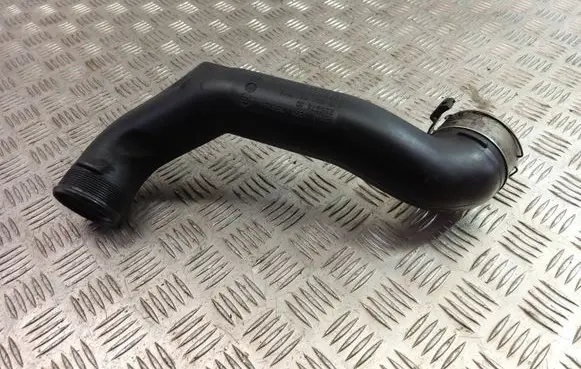 BMW 7 F01 F02 F03 F04 Intercooler hose/pipe 7582314