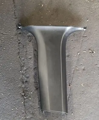 (B) pillar trim (bottom)