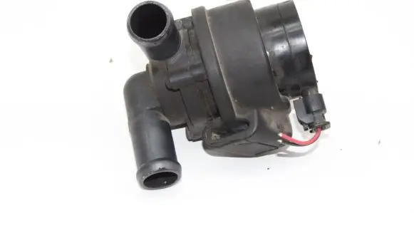 Volvo XC60 Electric auxiliary coolant/water pump 31332380
