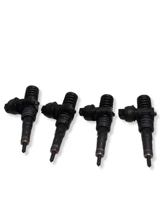 Volkswagen Golf V Fuel injectors set 038130073BN