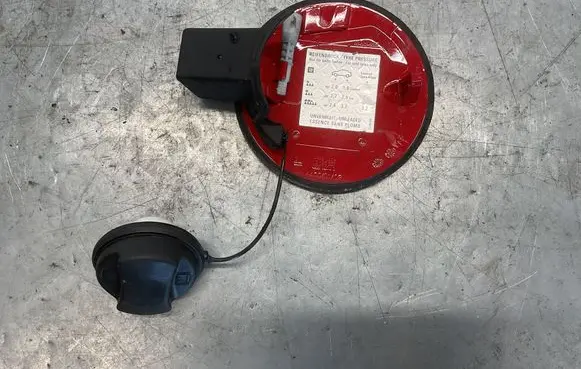 Opel Corsa D Fuel tank cap 13183307 44000102