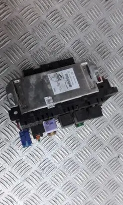 Mercedes-Benz S W220 Fuse module A0205451932 05045130