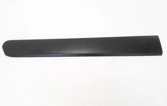 Volvo XC70 Front door trim (molding) 8620142