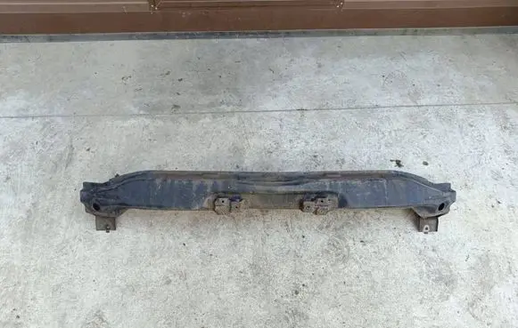 Mitsubishi L200 Front bumper cross member