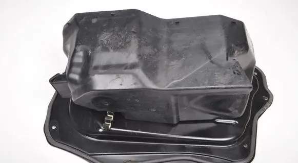 Volvo S60 Intercooler air channel guide 32216349