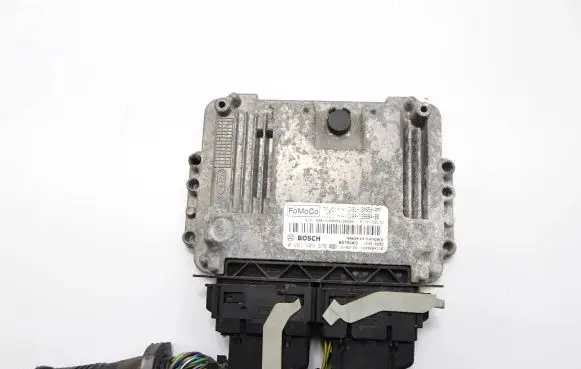 Ford Focus Engine control unit/module CV6112A650AMF CV6A12B684BB 0261S09376