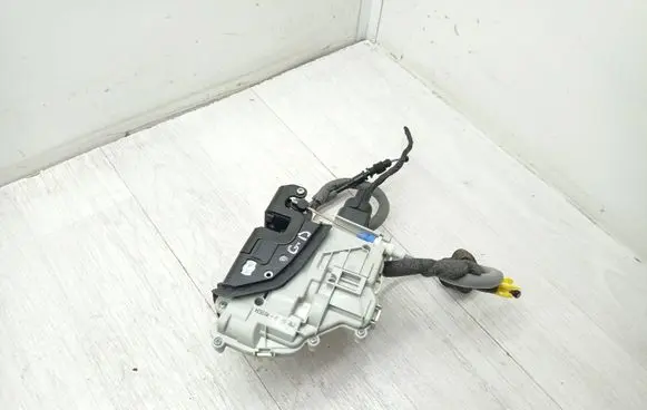Audi A4 S4 B9 Rear door lock 4G0839016F