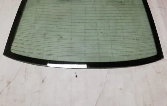 Lexus GS 300 350 430 450H Rear windscreen/windshield window 