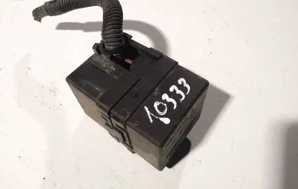 Ford Fusion Fuse box set 13559721