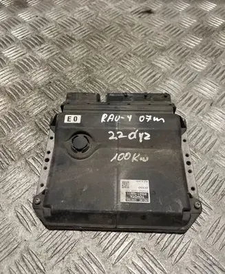 Toyota RAV 4 (XA30) Engine control unit/module 8966142611 1758009460