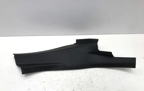 BMW X1 U11 Rear seat side bottom trim 9462356