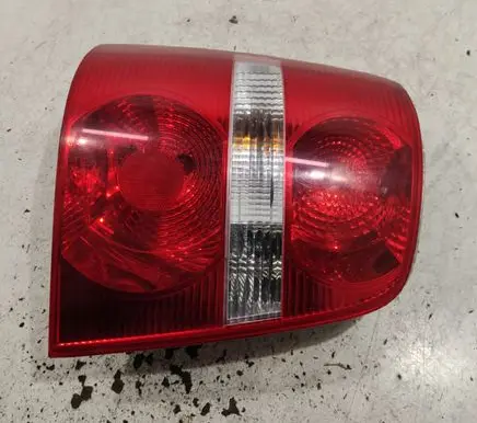 Volkswagen Touran I Rear/tail lights 1T0945111E