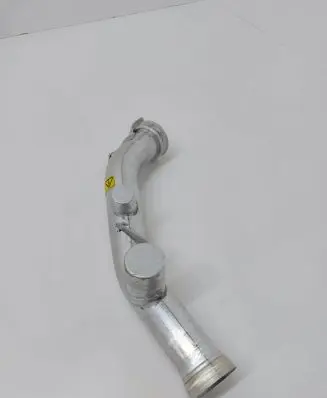 Mercedes-Benz CLS C218 X218 Intercooler hose/pipe A2045840047