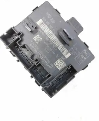 Audi A3 S3 8V Door control unit/module 5Q0959593F