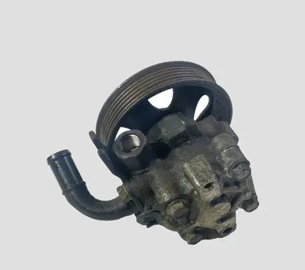KIA Carens II Power steering pump 0K2KC32600