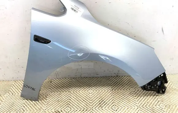 Opel Astra J Fender