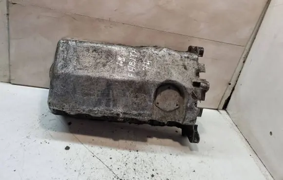 Oil sump