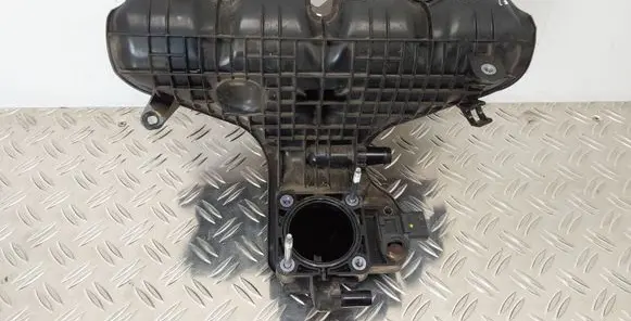 Toyota Prius+ (ZVW40) Intake manifold 1712037052