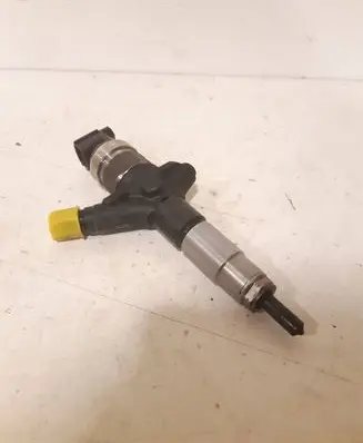 Subaru Legacy Fuel injector 16613AA020