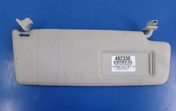 Volkswagen Tiguan Sun visor