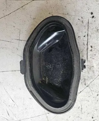 Opel Vectra B Headlight/headlamp dust cover 156192-00