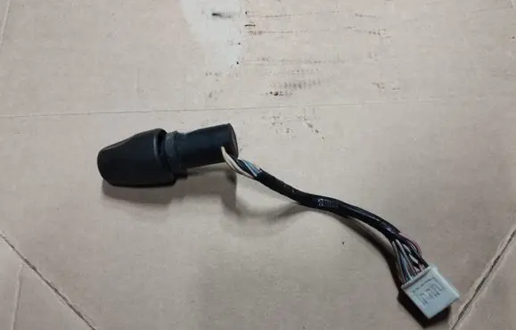 Dodge Durango I Wing mirror switch 56019923