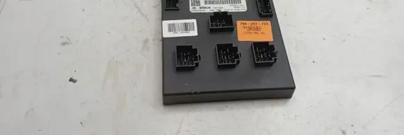 Audi A8 S8 D4 4H Comfort/convenience module 4H0907063D
