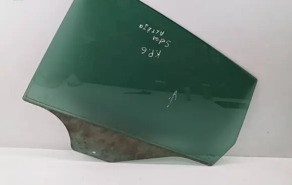 Seat Altea Rear door window glass E1743R00345